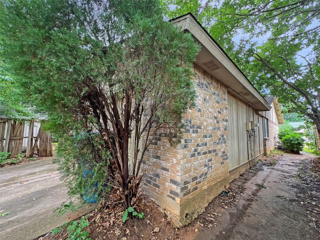 2820 Stratford Lane, Flower Mound, TX 75028