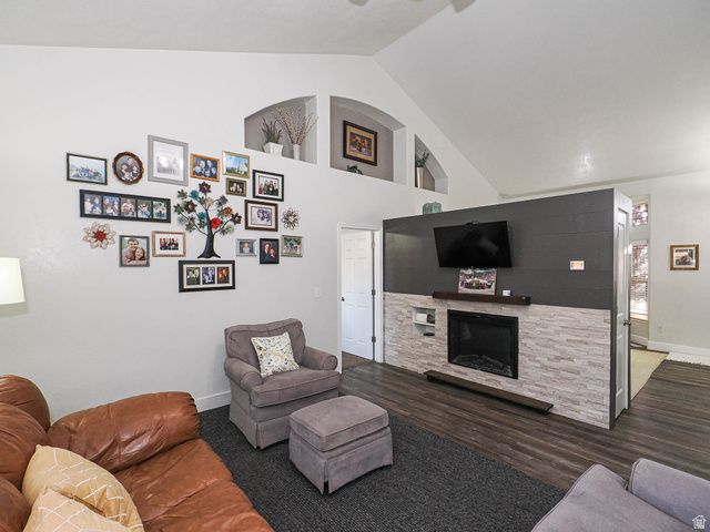 14328 S SUN BLOOM LN, Herriman, UT 84096
