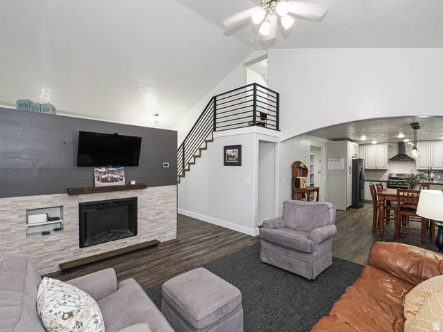 14328 S SUN BLOOM LN, Herriman, UT 84096