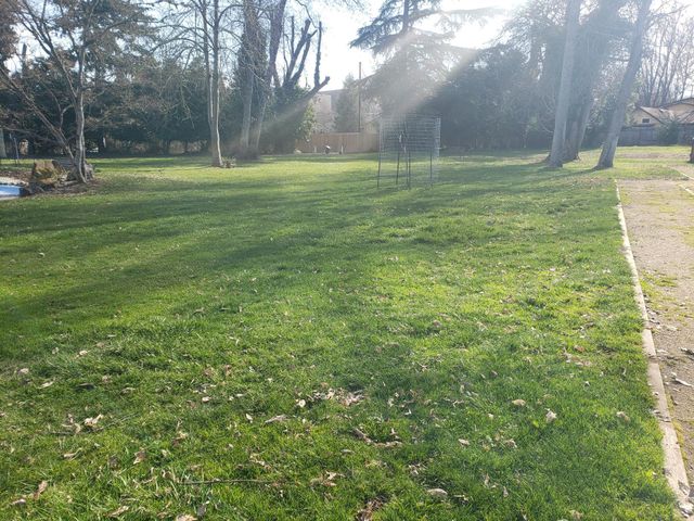 1055 N 5th Street UNIT 3, Jacksonville, OR 97530