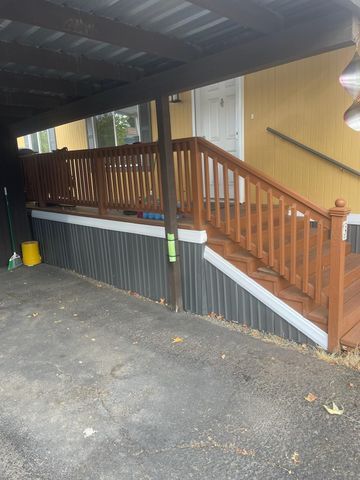 1055 N 5th Street UNIT 3, Jacksonville, OR 97530