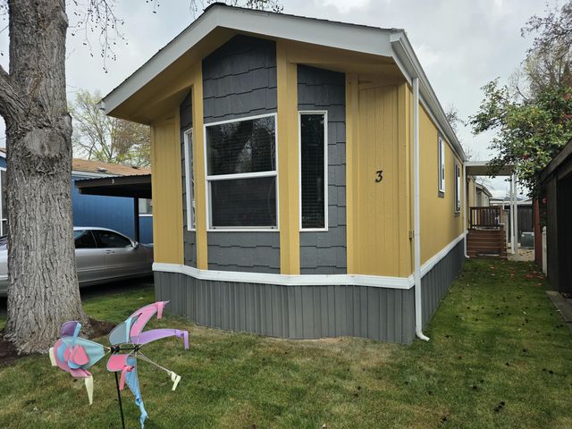 1055 N 5th Street UNIT 3, Jacksonville, OR 97530