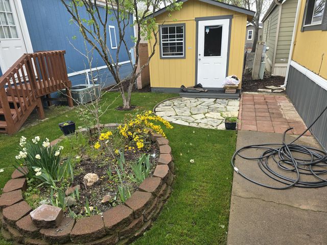 1055 N 5th Street UNIT 3, Jacksonville, OR 97530