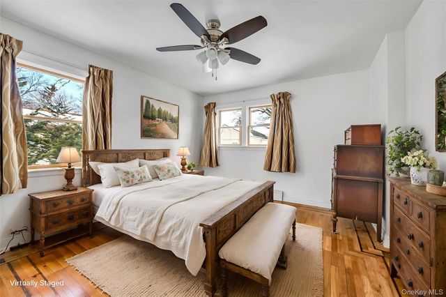 1117 Saint Johnland Road, Kings Park, NY 11754