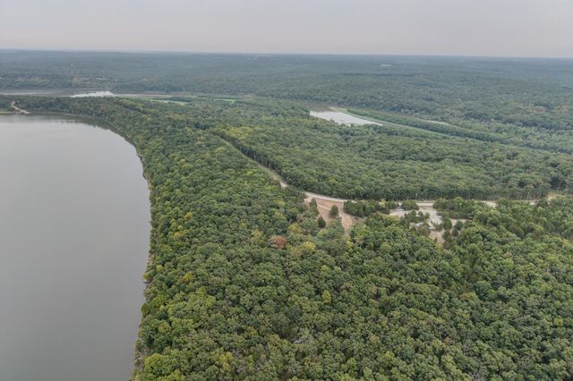 26377 State Highway Ra, Pittsburg, MO 65724