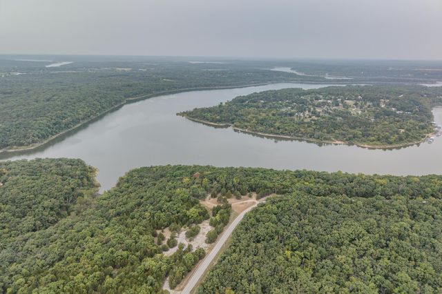 26377 State Highway Ra, Pittsburg, MO 65724