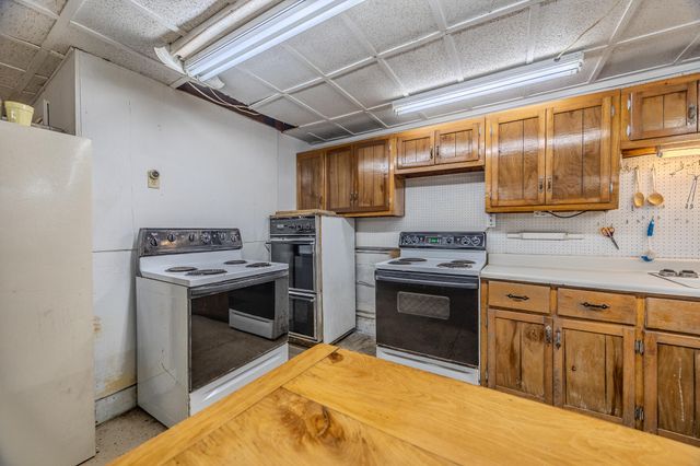 26377 State Highway Ra, Pittsburg, MO 65724