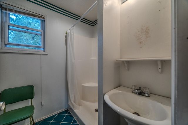 26377 State Highway Ra, Pittsburg, MO 65724