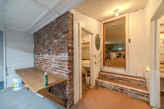 26377 State Highway Ra, Pittsburg, MO 65724