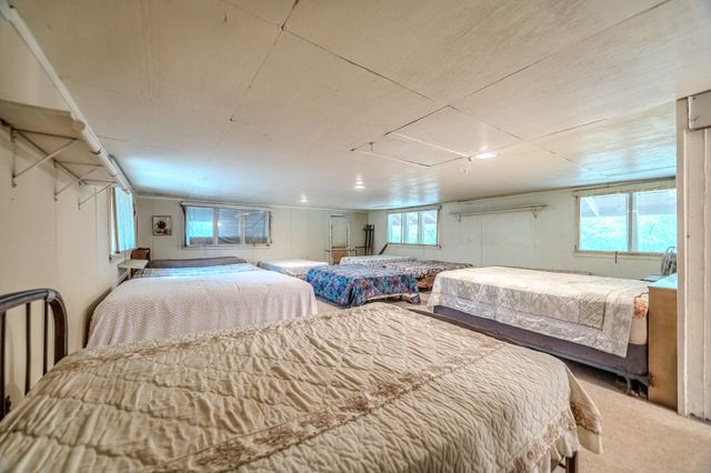 26377 State Highway Ra, Pittsburg, MO 65724