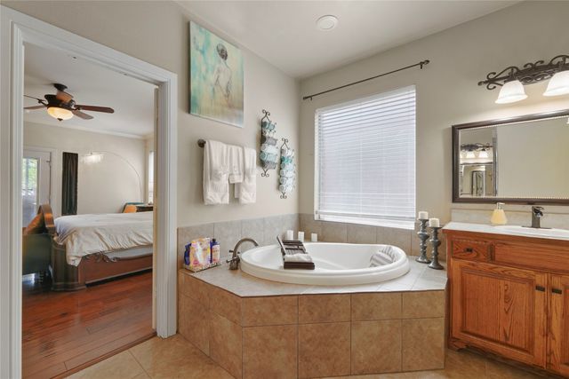 5132 Southpoint Drive, Arlington, TX 76017