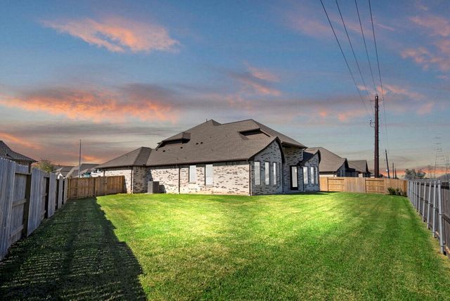 2911 Sellers Island Drive, League City, TX 77573