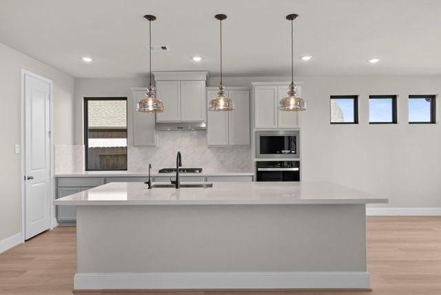 2911 Sellers Island Drive, League City, TX 77573