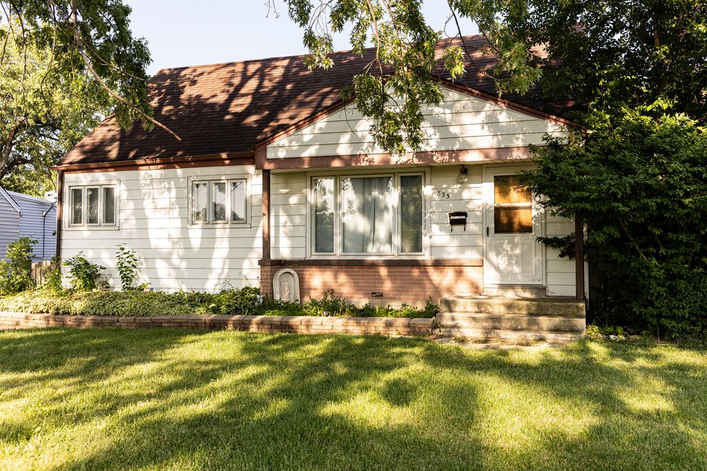 833 Joyce Avenue, Melrose Park, IL 60164