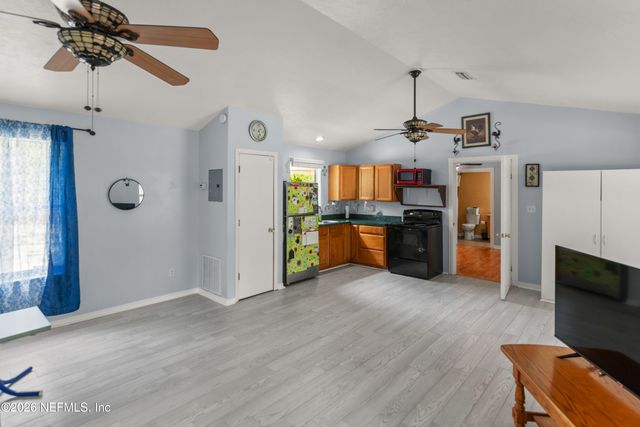 249 MELROSE LANDING Drive, Hawthorne, FL 32640