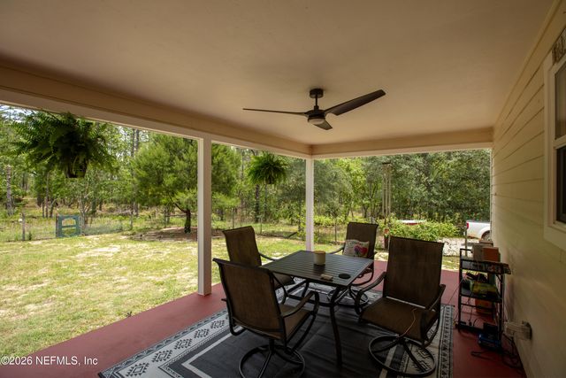 249 MELROSE LANDING Drive, Hawthorne, FL 32640