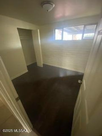 8032 E Kenyon Drive, Tucson, AZ 85710