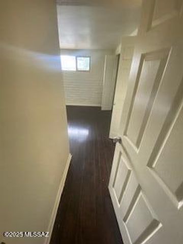 8032 E Kenyon Drive, Tucson, AZ 85710