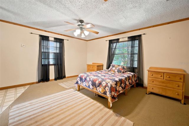 40847 COUNTY ROAD 439, Umatilla, FL 32784