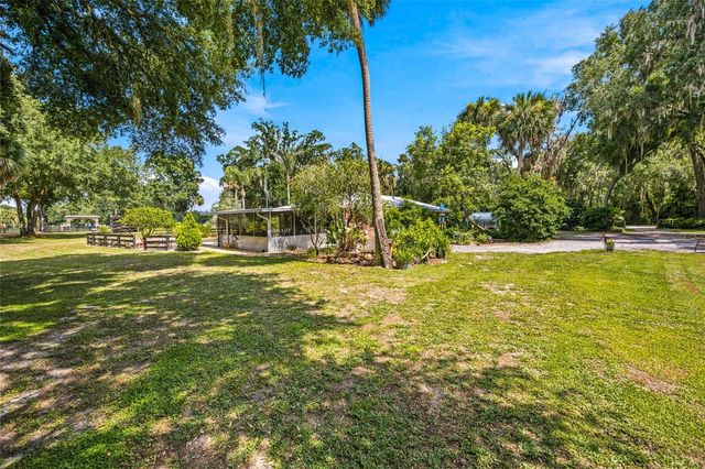 40847 COUNTY ROAD 439, Umatilla, FL 32784