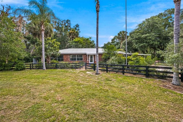 40847 COUNTY ROAD 439, Umatilla, FL 32784