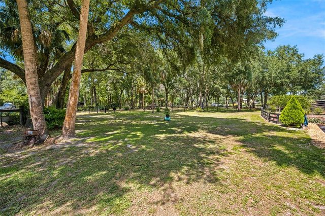 40847 COUNTY ROAD 439, Umatilla, FL 32784