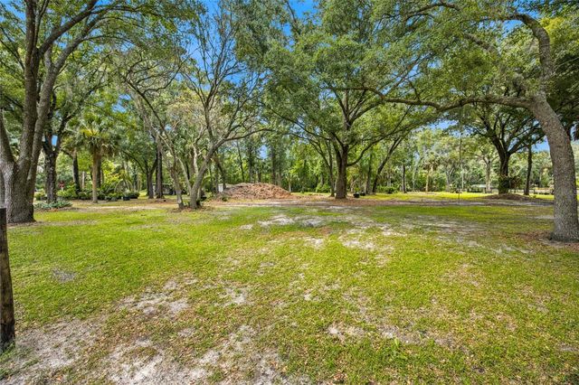 40847 COUNTY ROAD 439, Umatilla, FL 32784