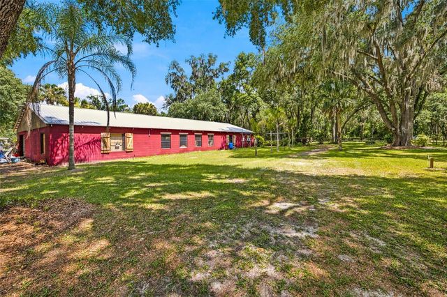 40847 COUNTY ROAD 439, Umatilla, FL 32784