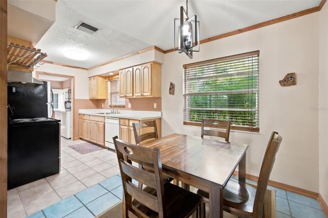 40847 COUNTY ROAD 439, Umatilla, FL 32784
