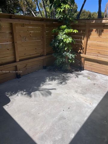 3006 NW 4th Ter 1-142, Pompano Beach, FL 33064