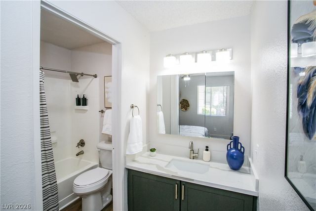 6750 Del Rey Avenue 262, Las Vegas, NV 89146
