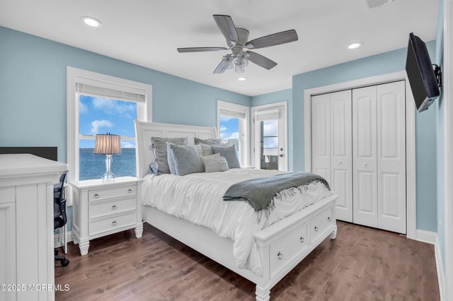 75 Bay Shore Drive, Toms River, NJ 08753