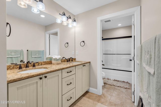 75 Bay Shore Drive, Toms River, NJ 08753