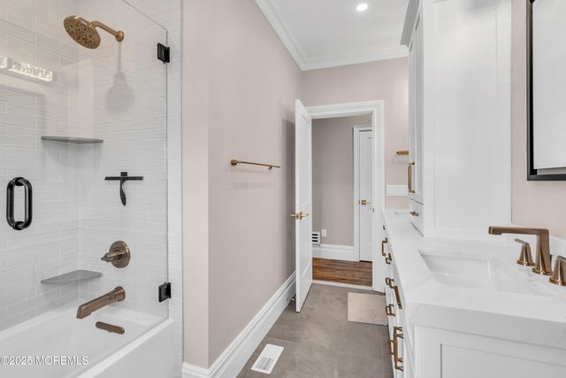 75 Bay Shore Drive, Toms River, NJ 08753