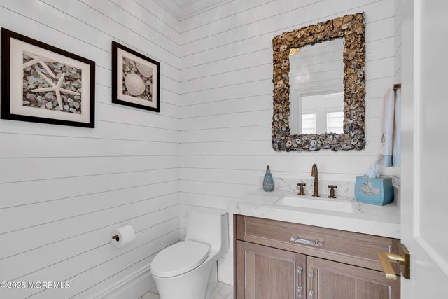 75 Bay Shore Drive, Toms River, NJ 08753