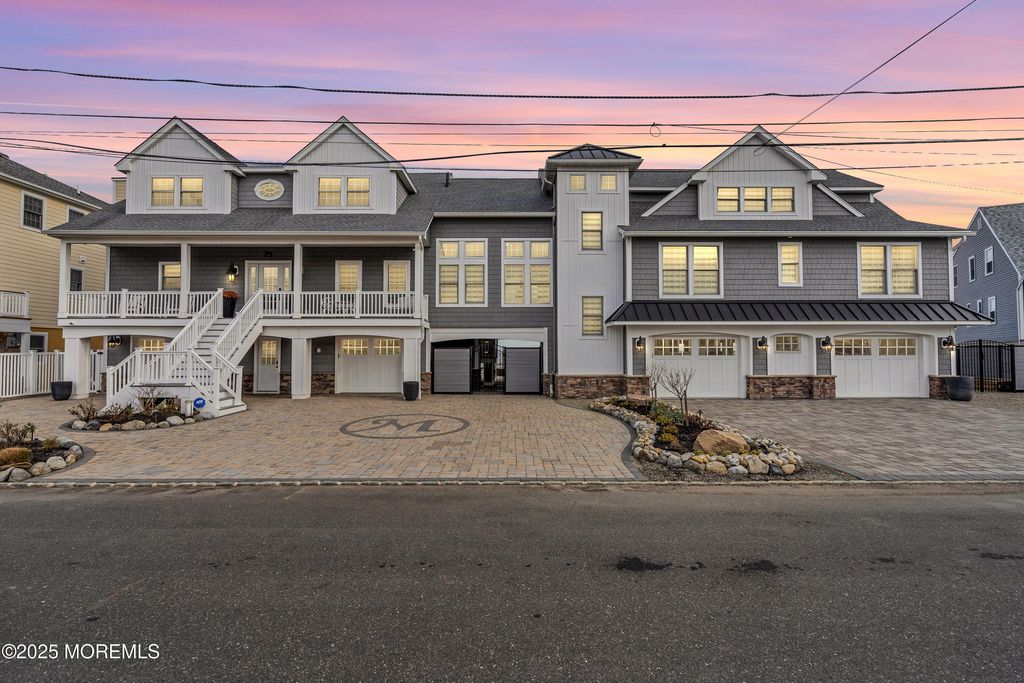 75 Bay Shore Drive, Toms River, NJ 08753