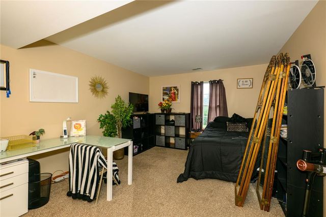 3722 Apple Road, South Whitehall Twp, PA 18069