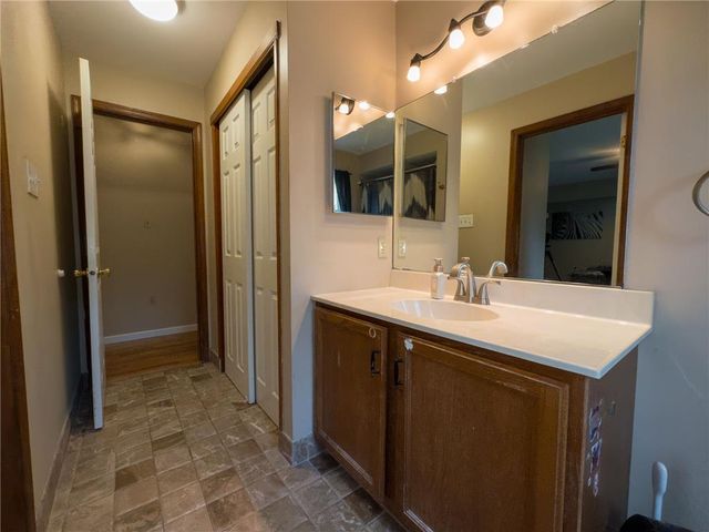 3722 Apple Road, South Whitehall Twp, PA 18069