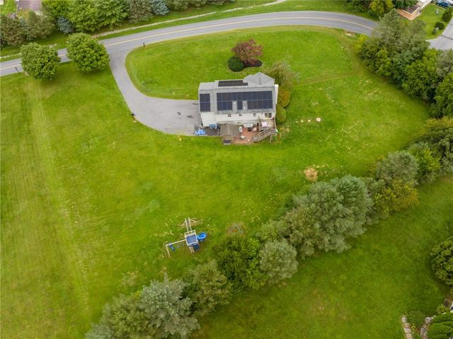 3722 Apple Road, South Whitehall Twp, PA 18069