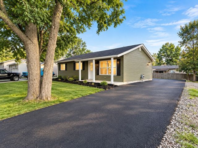 197 Hadleigh Road, Bolingbrook, IL 60440