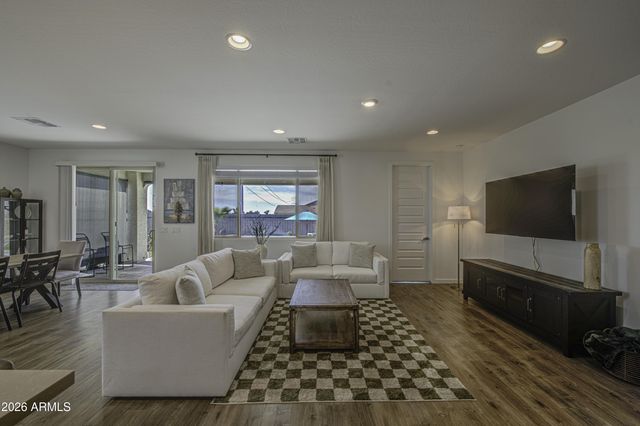 5012 S 111th Avenue, Tolleson, AZ 85353