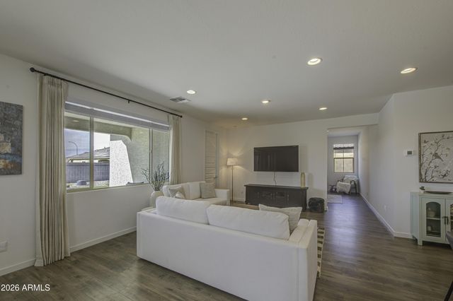 5012 S 111th Avenue, Tolleson, AZ 85353