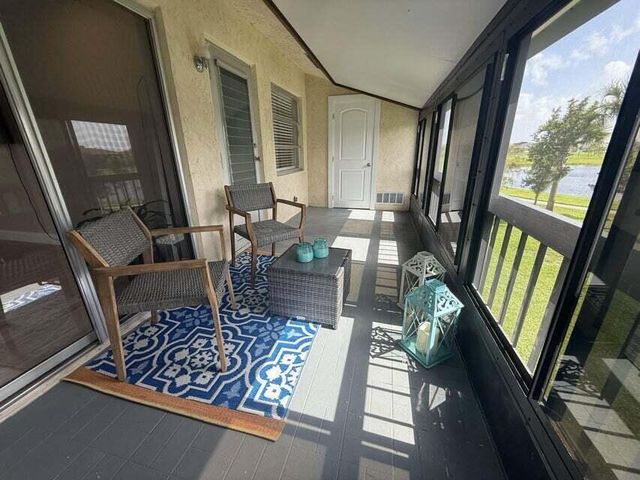 13921 Royal Palm Court D, Delray Beach, FL 33484