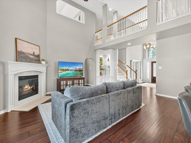 1126 Thistlemeade Drive, Houston, TX 77094
