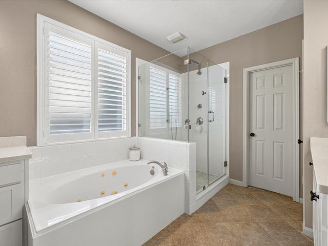 1126 Thistlemeade Drive, Houston, TX 77094