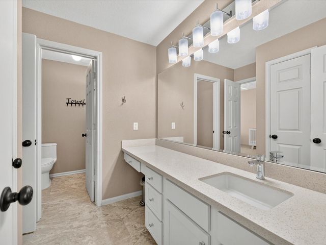 1126 Thistlemeade Drive, Houston, TX 77094