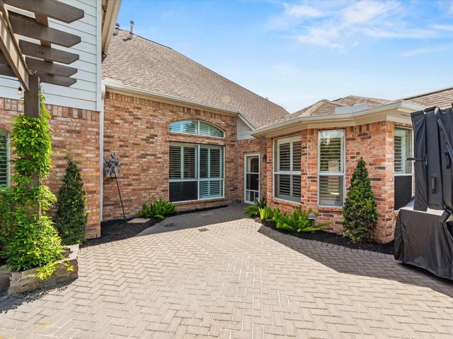 1126 Thistlemeade Drive, Houston, TX 77094