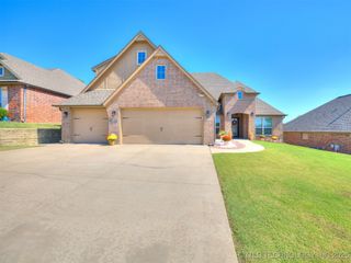 8437 N 77th East Avenue, Owasso, OK 74055