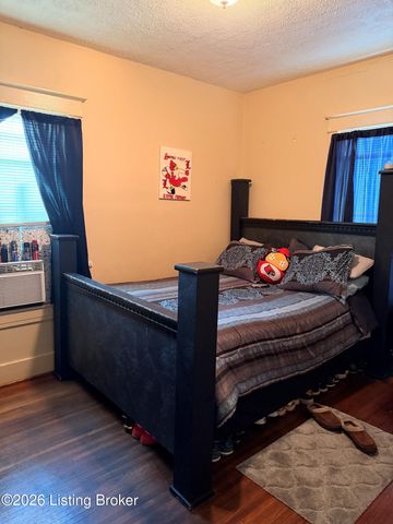 4731 Southern Pkwy, Louisville, KY 40214
