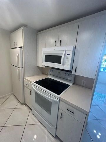 2009 Cornwall A 2009, Boca Raton, FL 33434